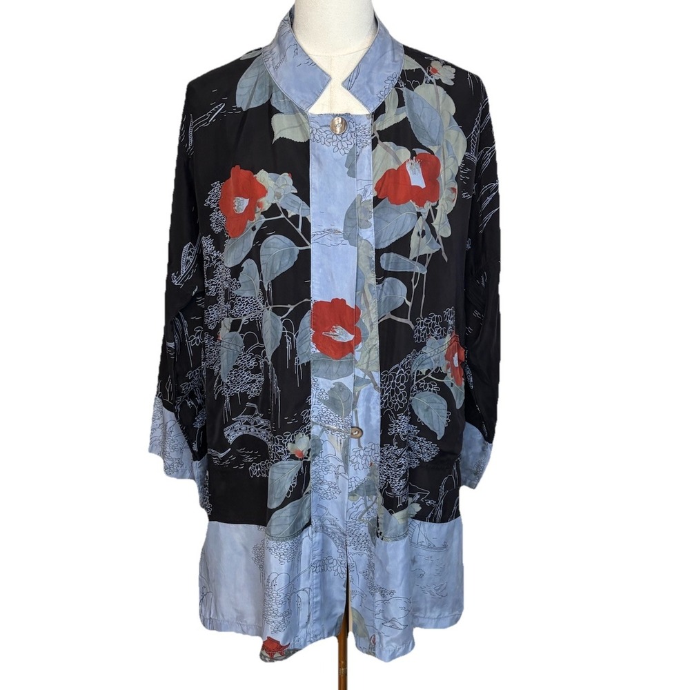 Citron Santa Monica Jacket Button Down Size Medium 100% Sueded Rayon Asian Print
